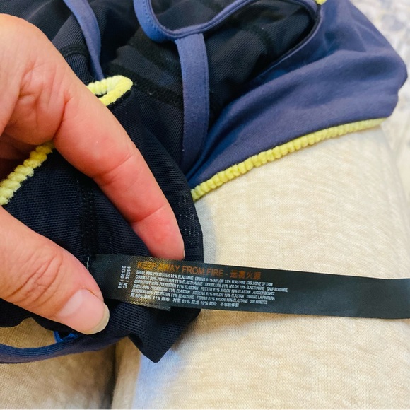 ⭐️ FREE PEOPLE MOVEMENT Strappy Back Halter Style Sports Bra - Picture 5 of 5